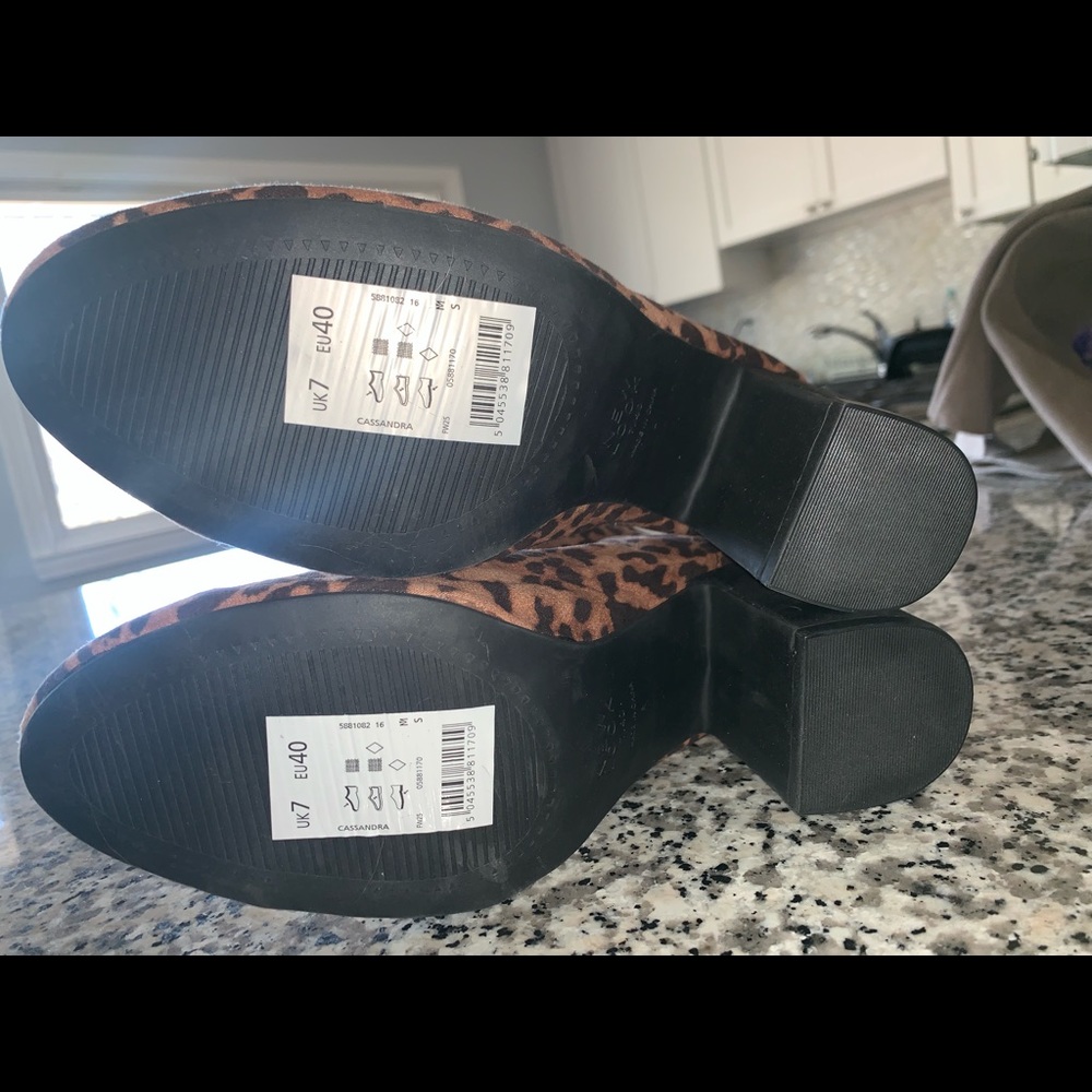 Cheetah Booties - image 3